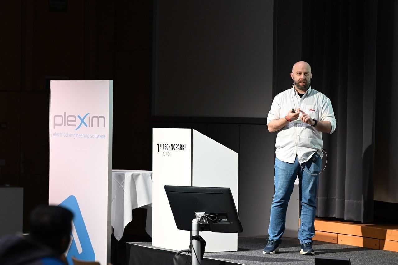 Riccardo Tinivella presenting on power-electronics validation at Technopark Zürich
